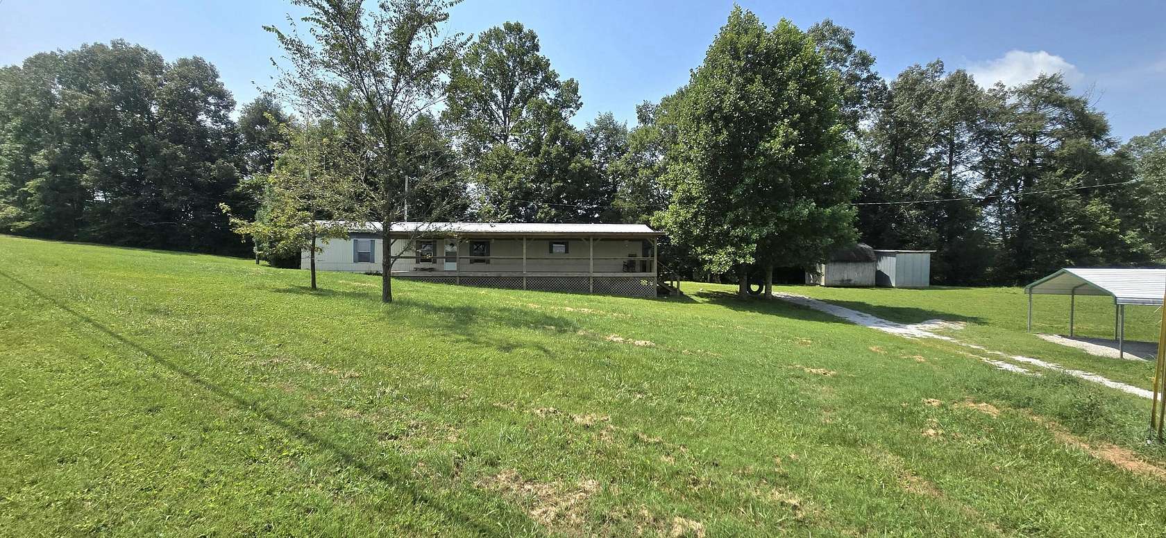 3 Acres of Land with Home for Sale in Somerset, Kentucky
