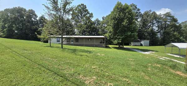 3 Acres of Land with Home for Sale in Somerset, Kentucky