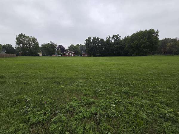 0.31 Acres of Land for Sale in Rockford, Illinois