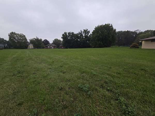 0.31 Acres of Land for Sale in Rockford, Illinois