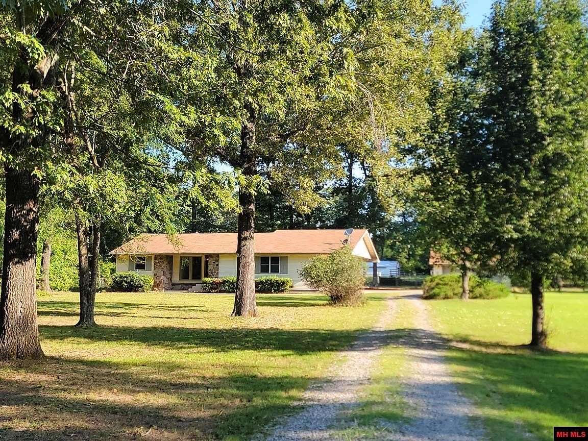 1.84 Acres of Land with Home for Sale in Mountain Home, Arkansas