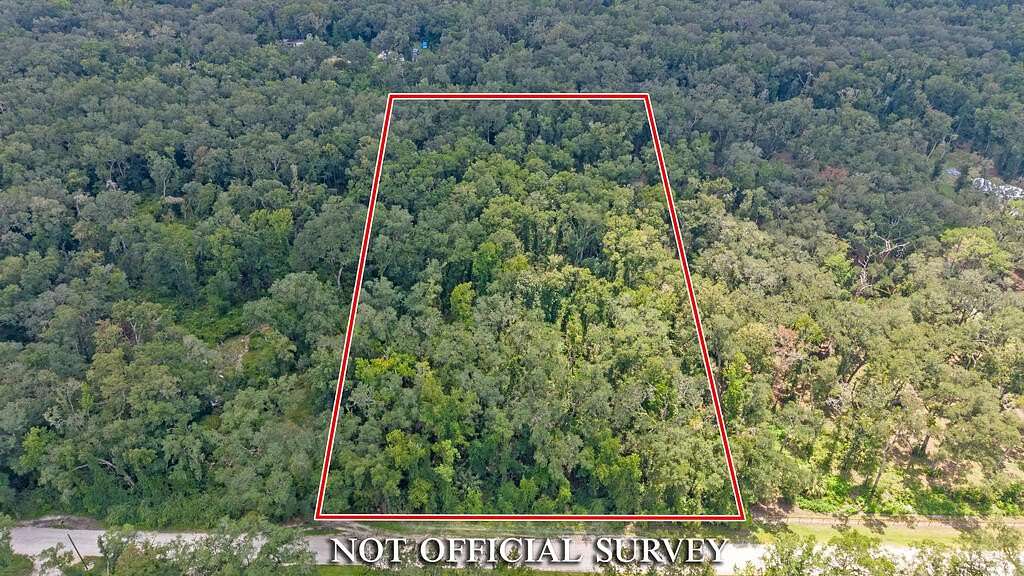 5 Acres of Residential Land for Sale in Old Town, Florida