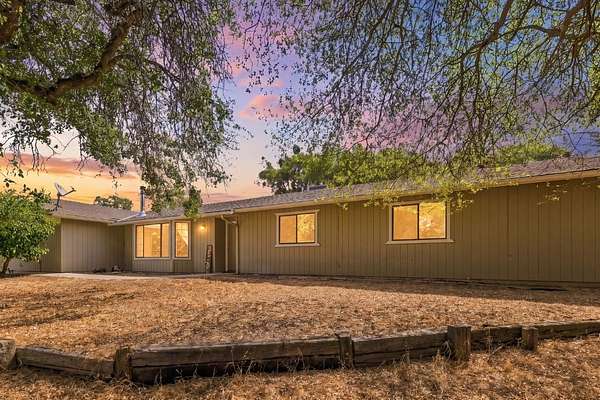 6.85 Acres of Land with Home for Sale in Prather, California