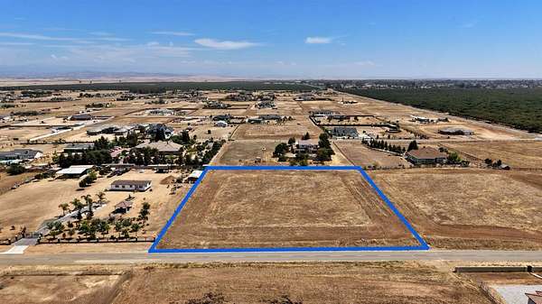 2 Acres of Residential Land for Sale in Madera, California