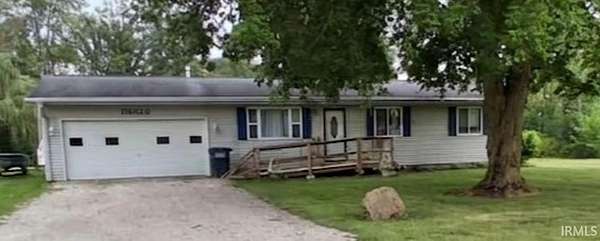 2.63 Acres of Land with Home for Sale in Kendallville, Indiana