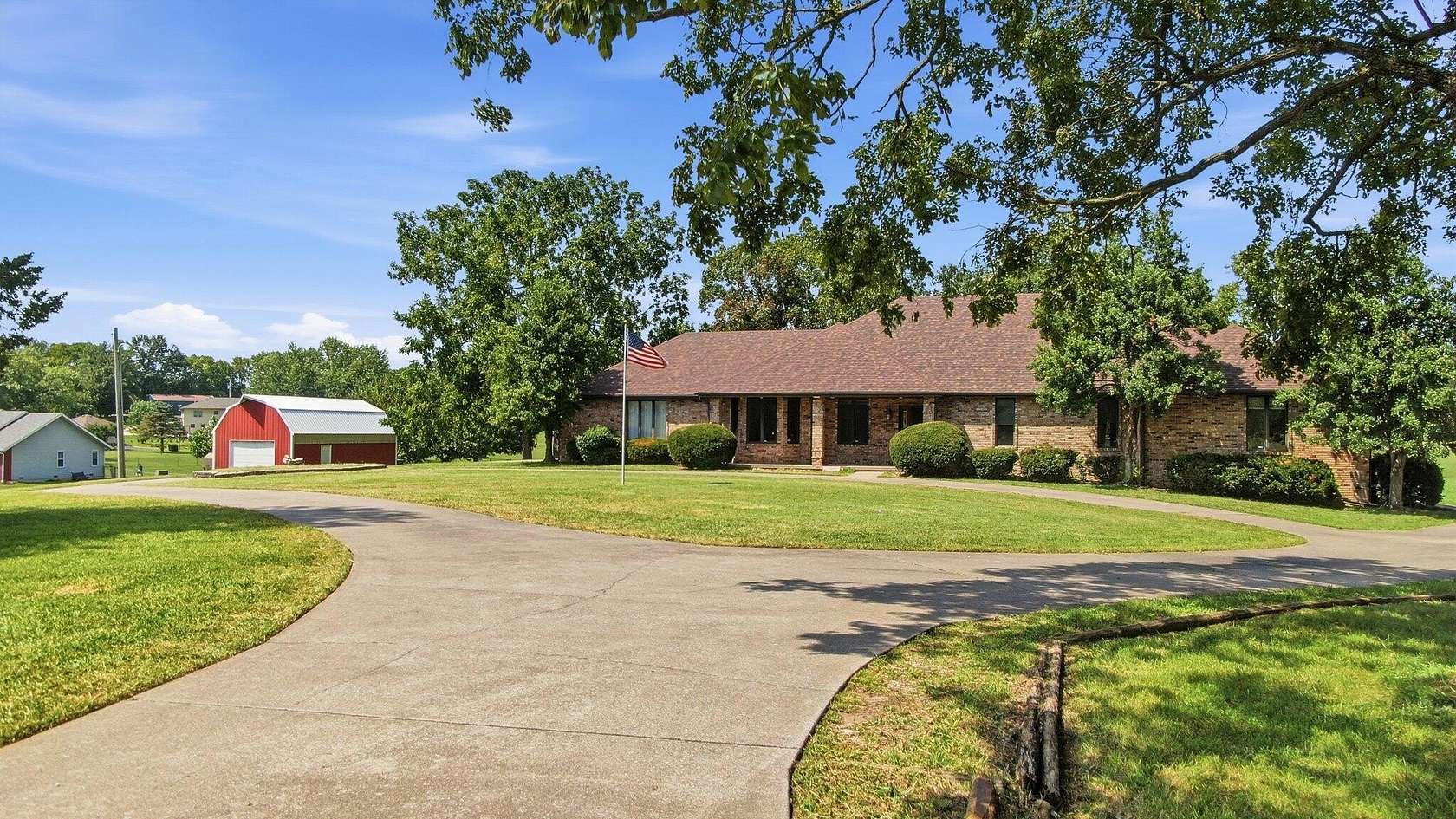 2.75 Acres of Land with Home for Sale in Springfield, Missouri