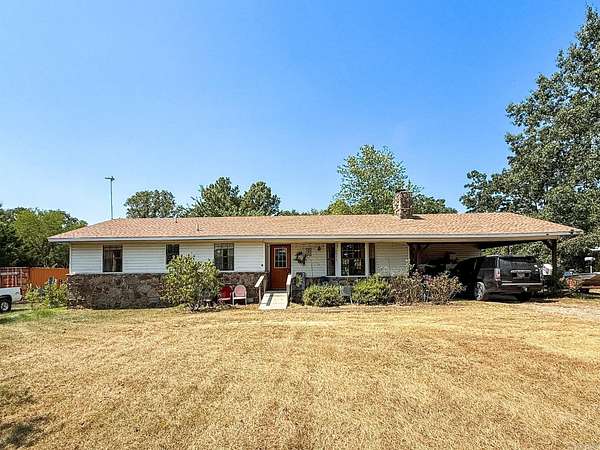 1.88 Acres of Land with Home for Sale in Bradford, Arkansas