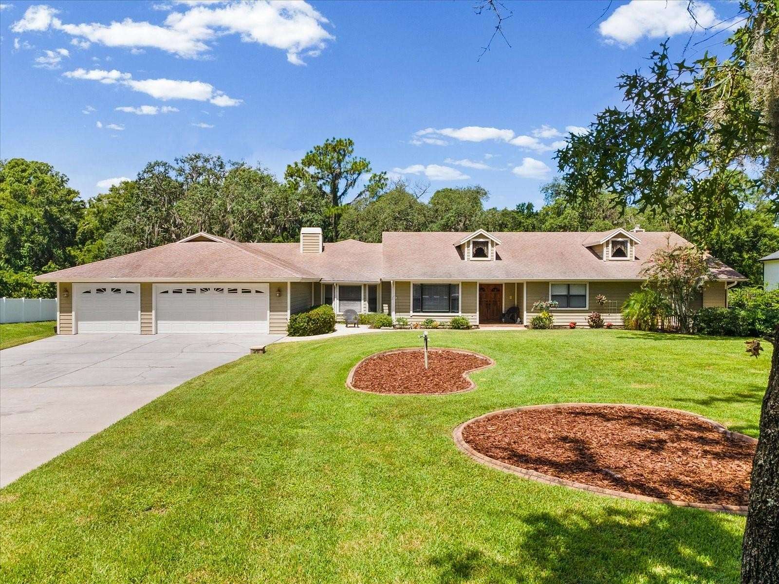 1.53 Acres of Land with Home for Sale in New Port Richey, Florida