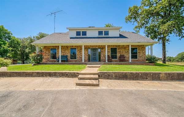 15.5 Acres of Land with Home for Sale in Winnsboro, Texas