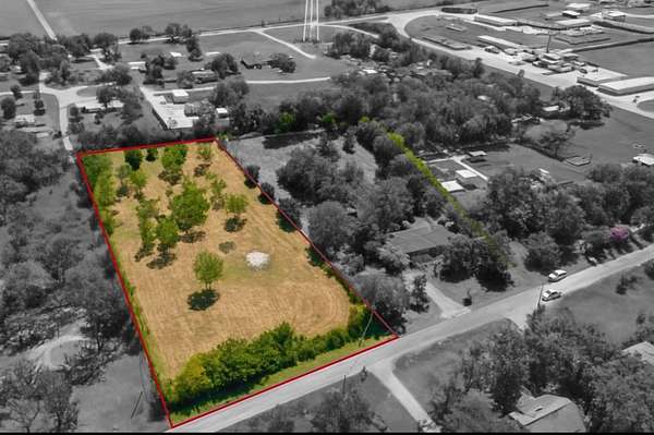 2 Acres of Residential Land for Sale in Palmer, Texas