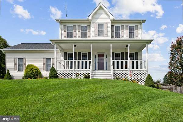 1.6 Acres of Land with Home for Sale in Culpeper, Virginia