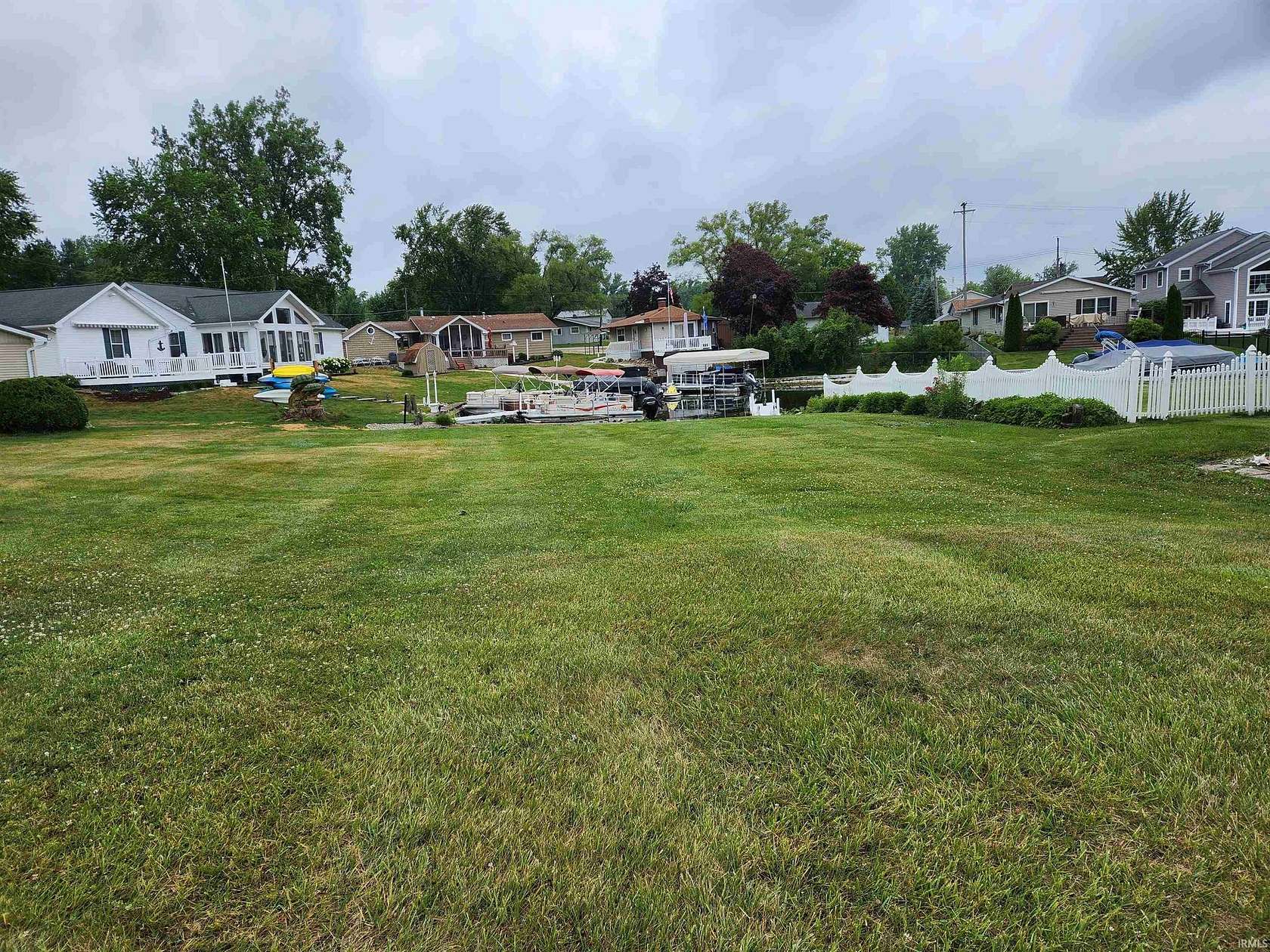0.4 Acres of Residential Land for Sale in Syracuse, Indiana