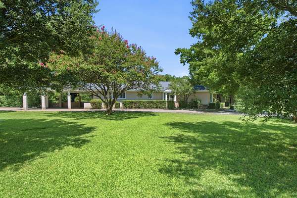 3.89 Acres of Land with Home for Sale in Aledo, Texas