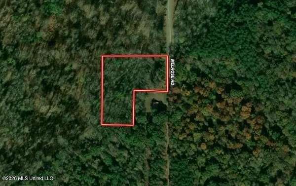 3 Acres of Residential Land for Sale in Como, Mississippi