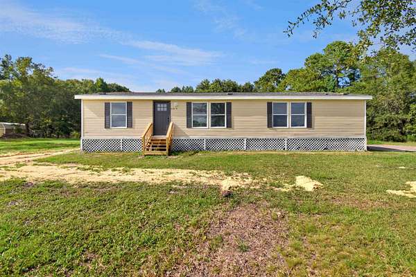 3 Acres of Improved Residential Land for Sale in Silsbee, Texas