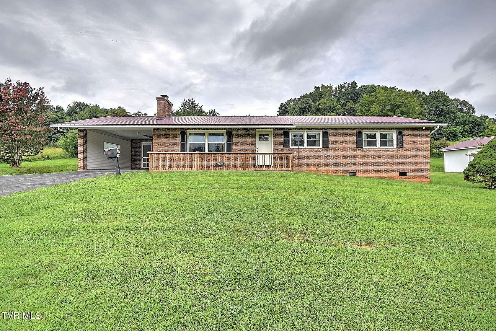 3 Acres of Land with Home for Sale in Blountville, Tennessee