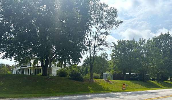 4 Acres of Land with Home for Sale in Willisburg, Kentucky