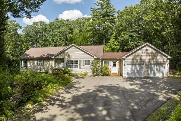 2.6 Acres of Land with Home for Sale in Nobleboro, Maine