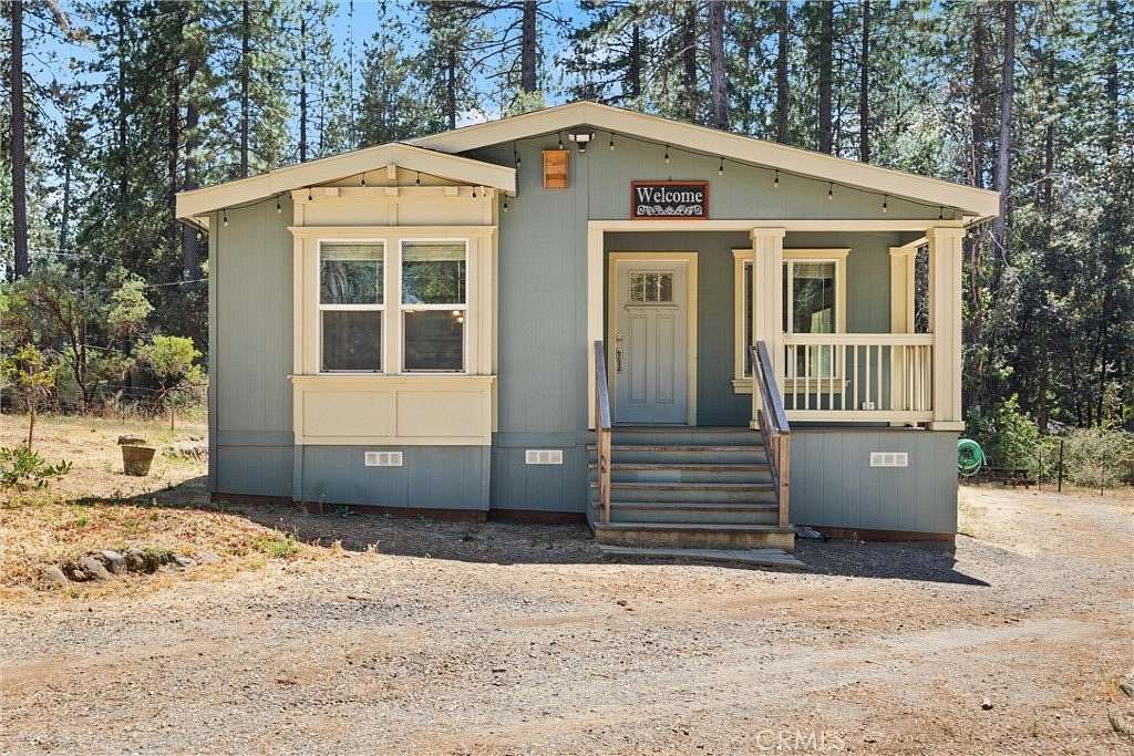2.23 Acres of Land with Home for Sale in Magalia, California
