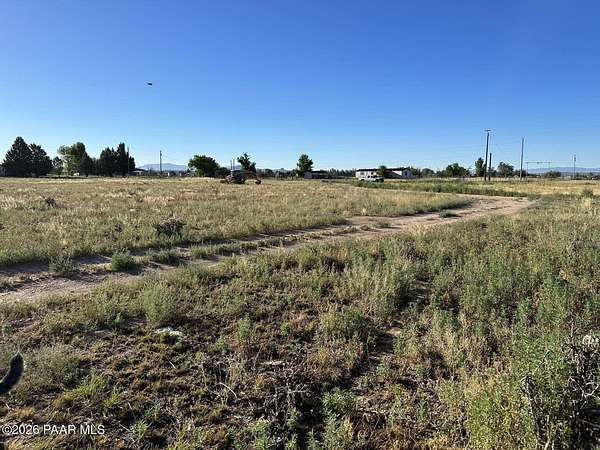 2.69 Acres of Residential Land for Sale in Paulden, Arizona