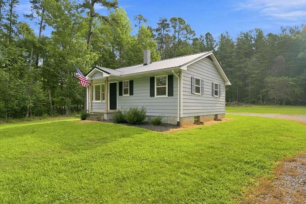 1.6 Acres of Land with Home for Sale in Farmville, Virginia