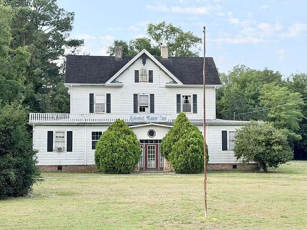 1.72 Acres of Land with Home for Sale in Onancock, Virginia