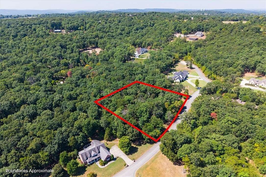 2 Acres of Residential Land for Sale in Springdale, Arkansas