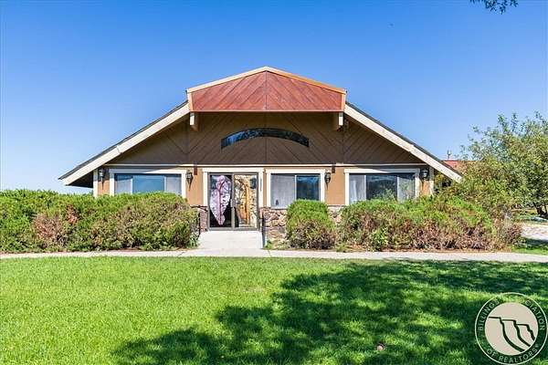 4 Acres of Land with Home for Sale in Bridger, Montana