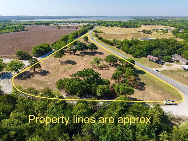 3.75 Acres of Mixed-Use Land for Sale in Valley View, Texas