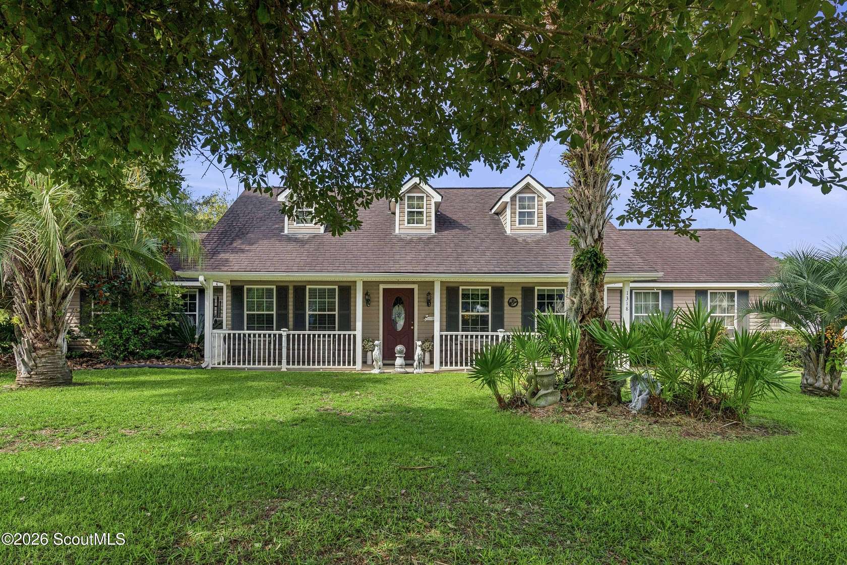 2.33 Acres of Land with Home for Sale in Townsend, Georgia