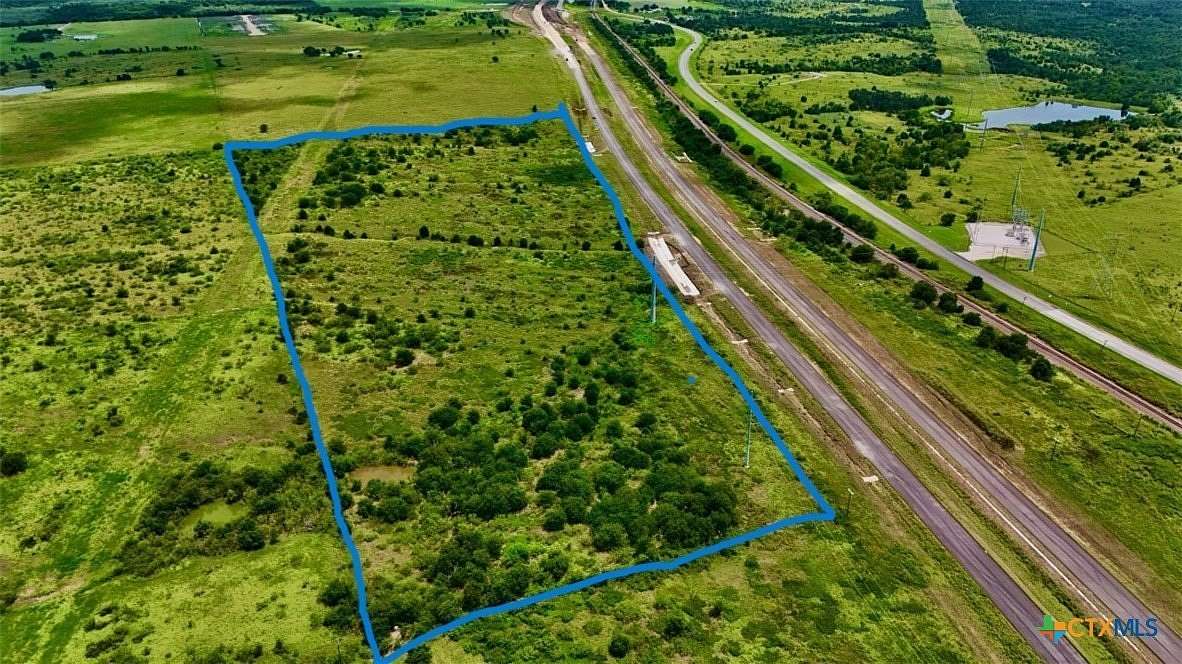 37 Acres of Mixed-Use Land for Sale in Rogers, Texas