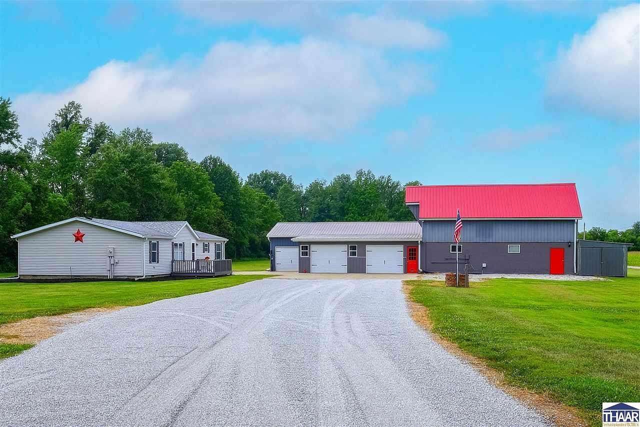 9 Acres of Land with Home for Sale in Clay City, Indiana