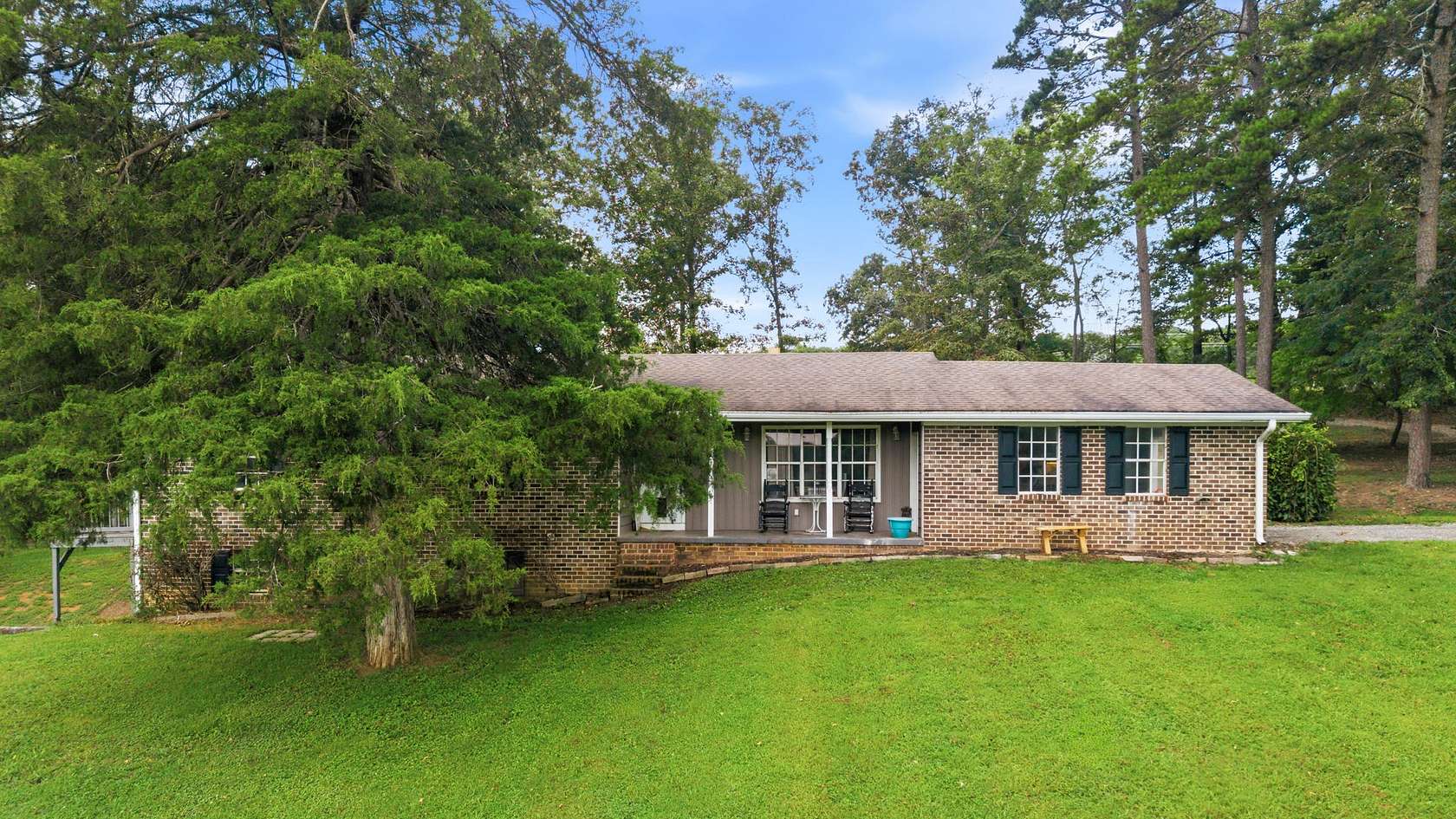 42 Acres of Land with Home for Sale in Decatur, Tennessee