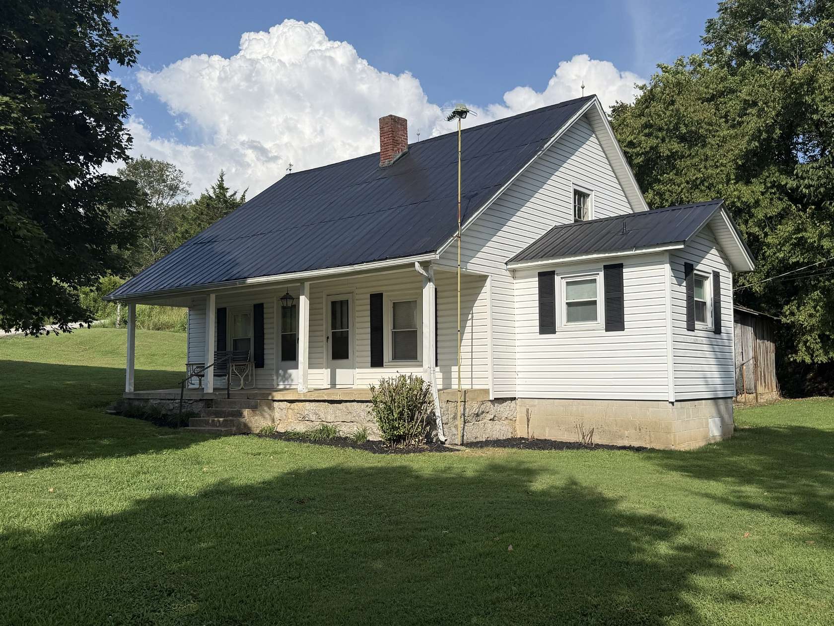 4 Acres of Land with Home for Sale in Dixon Springs, Tennessee