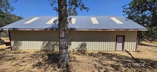 75.7 Acres of Land for Sale in Platina, California