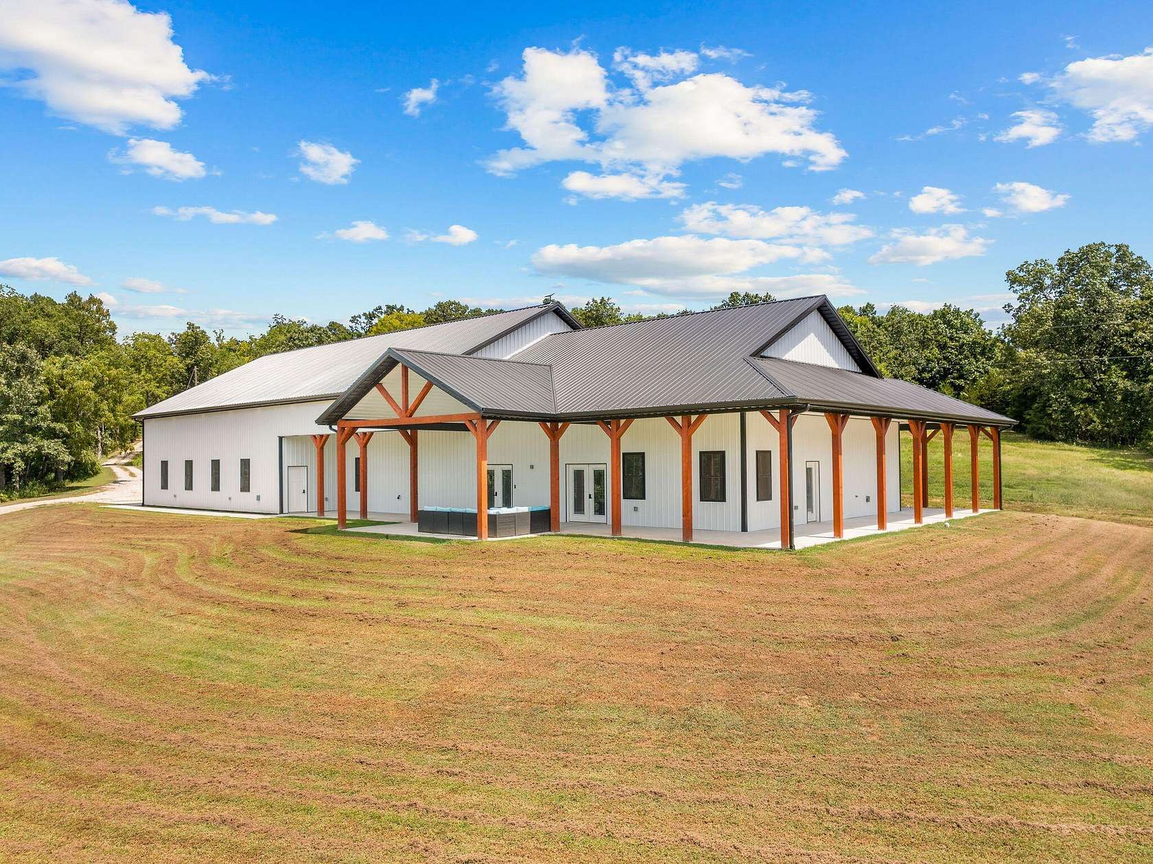 179 Acres of Recreational Land with Home for Sale in Omaha, Arkansas