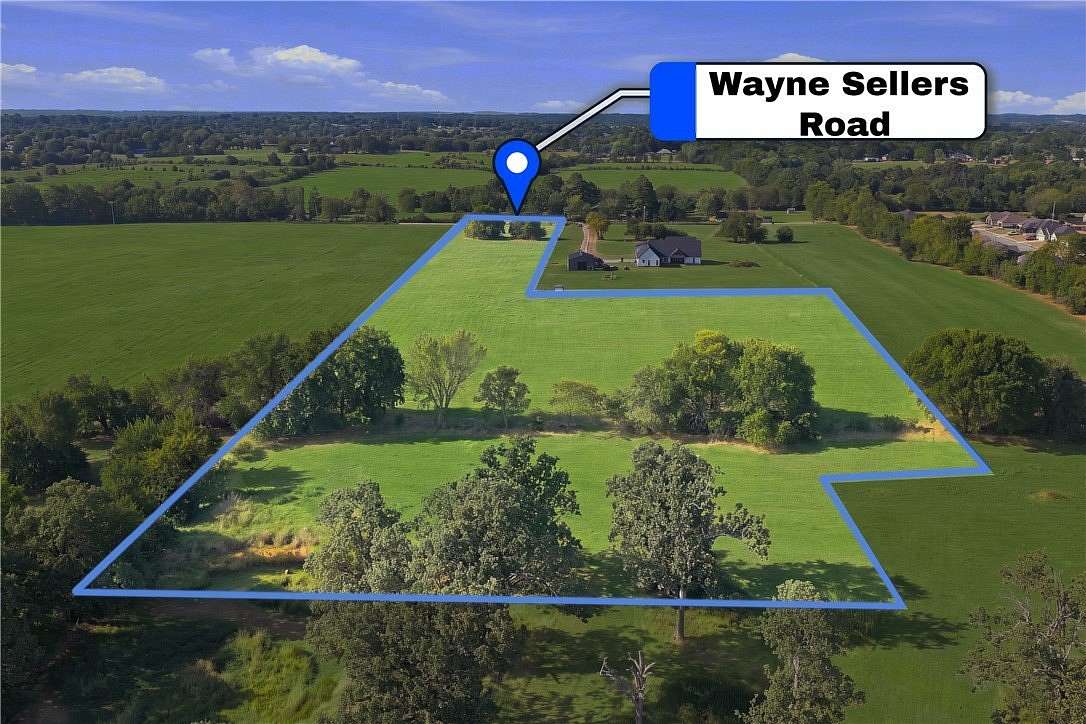 9 Acres of Residential Land for Sale in Fayetteville, Arkansas