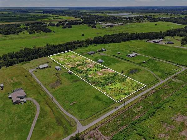 7 Acres of Residential Land for Sale in Fort Meade, Florida