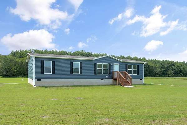 5.42 Acres of Land with Home for Sale in Painter, Virginia