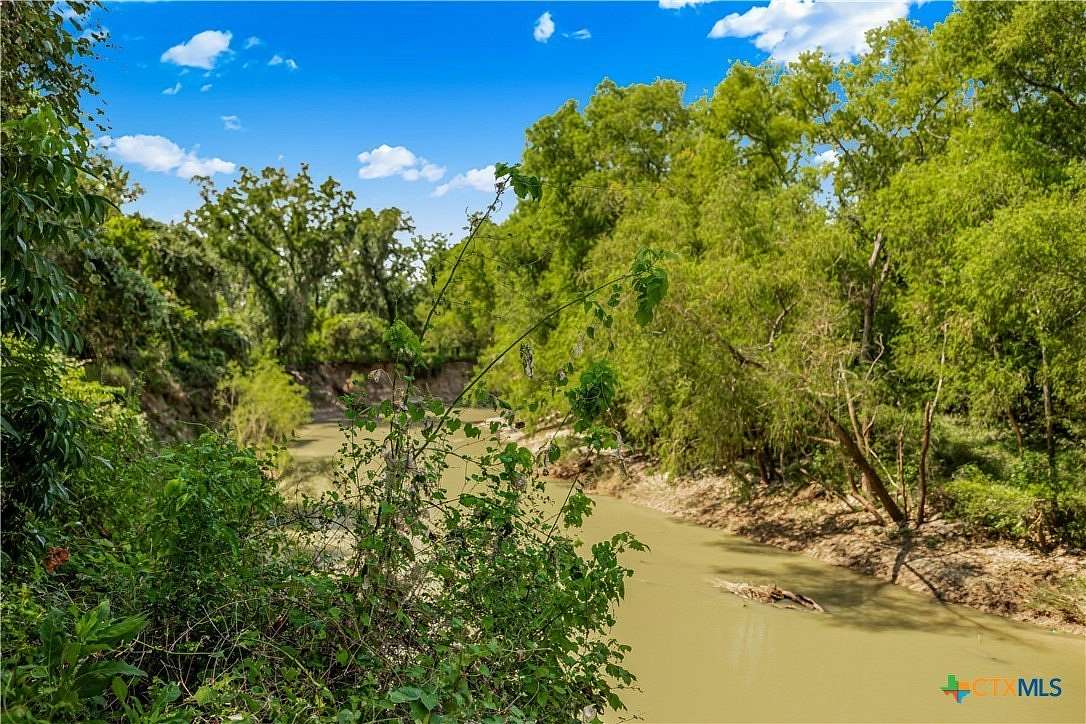 54.3 Acres of Recreational Land for Sale in Victoria, Texas