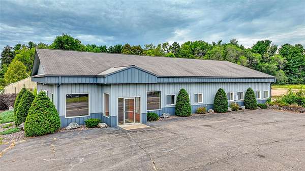 3.47 Acres of Improved Commercial Land for Sale in Chippewa Falls, Wisconsin