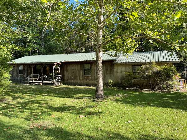 1.5 Acres of Land with Home for Sale in Coushatta, Louisiana