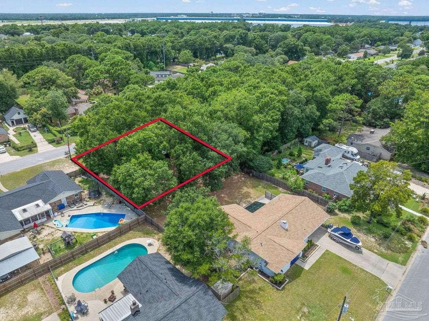 0.28 Acres of Land for Sale in Pensacola, Florida