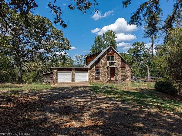 33.4 Acres of Recreational Land with Home for Sale in Mountainburg, Arkansas