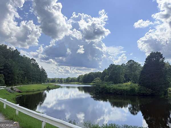 7.73 Acres of Land for Sale in Forsyth, Georgia