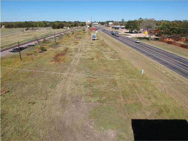 1.33 Acres of Commercial Land for Sale in Tioga, Texas