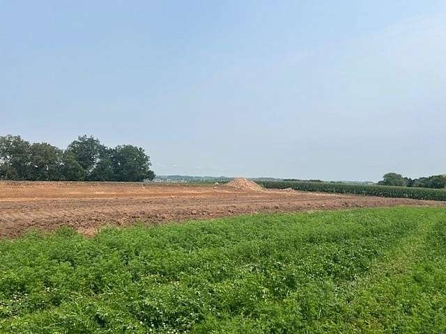 1 Acre of Residential Land for Sale in Waunakee, Wisconsin