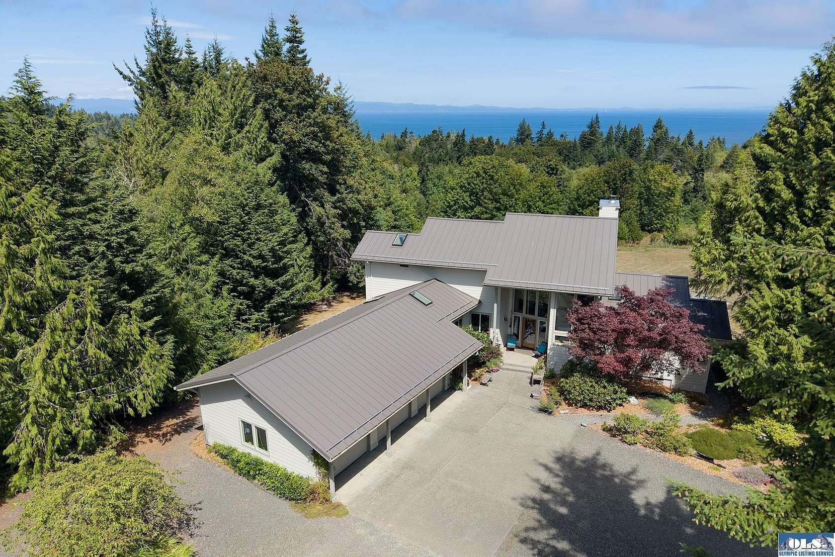 10.1 Acres of Land with Home for Sale in Port Angeles, Washington