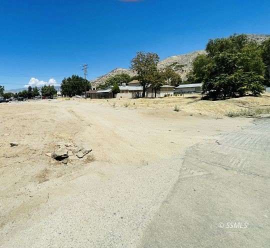 0.16 Acres of Mixed-Use Land for Sale in Lake Isabella, California
