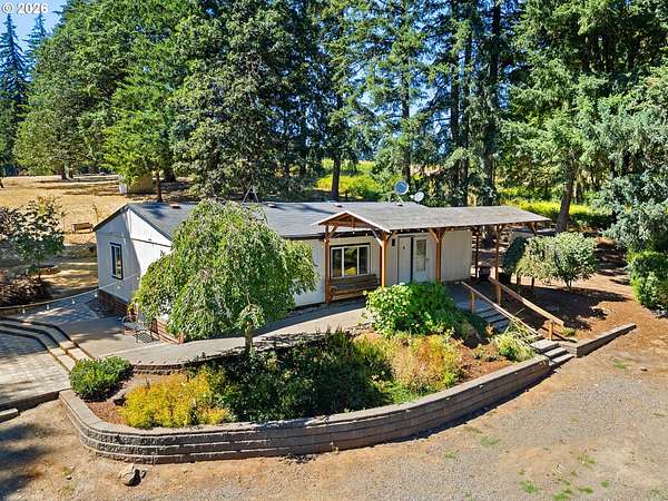 4.1 Acres of Land with Home for Sale in Newberg, Oregon